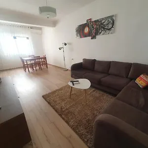  Apartment In The Heart Of , Bllok Albania